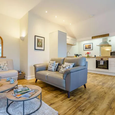 بيت للعطل 2 Bed In 79592