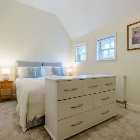 2 Bed In 79592 *