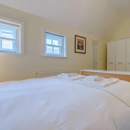 2 Bed In 79592 *